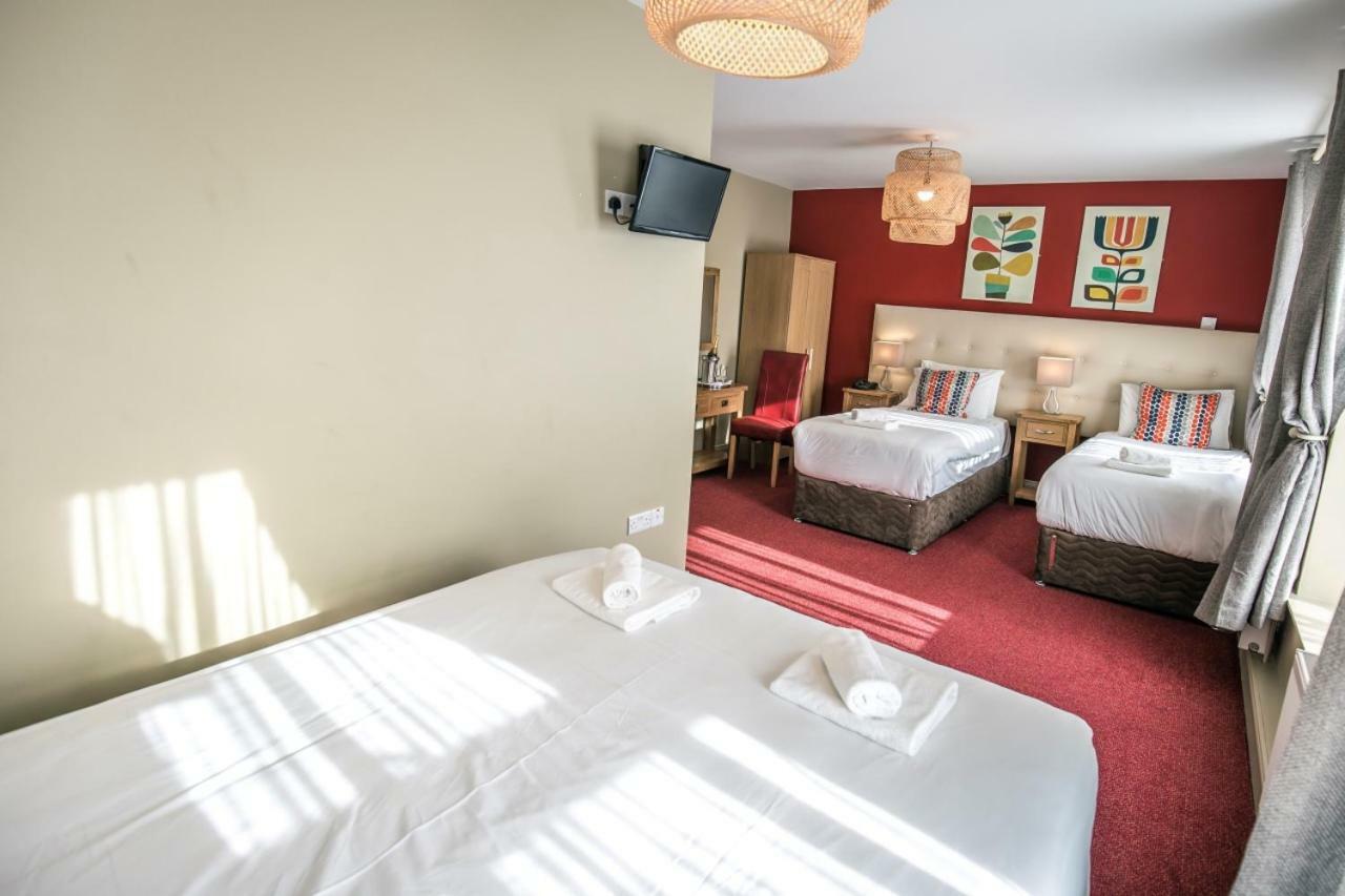 Mc Kevitts Village Hotel Carlingford Exterior foto